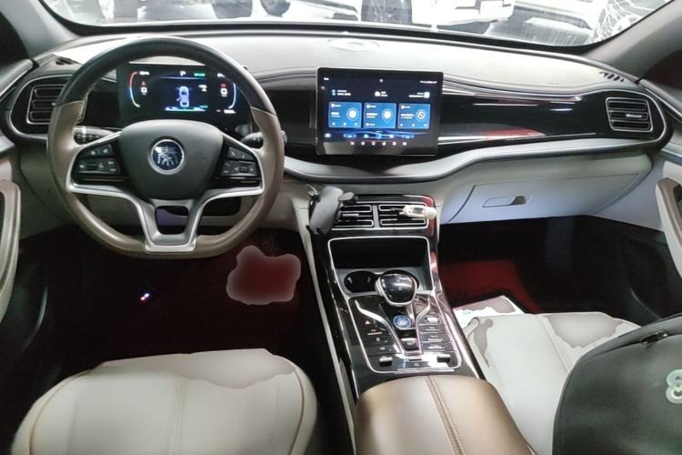 Used BYD Qin PLUS 2023 Champion Edition EV 510KM Beyond Model Center Console