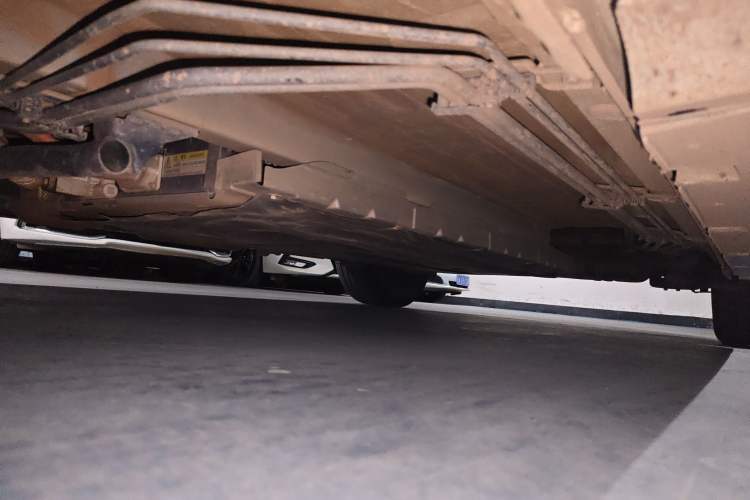 Used BYD Qin PLUS 2023 Champion Edition DM-i 55KM Leading Model Chassis Front Left