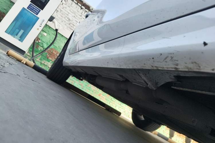 Used BYD Qin PLUS 2023 Champion Edition DM-i 55KM Leading Model Chassis Front Right