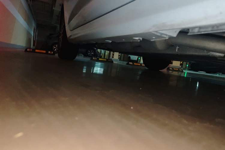 Used BYD Qin PLUS 2023 Champion Edition DM-i 55KM Superior Model Chassis Front Right