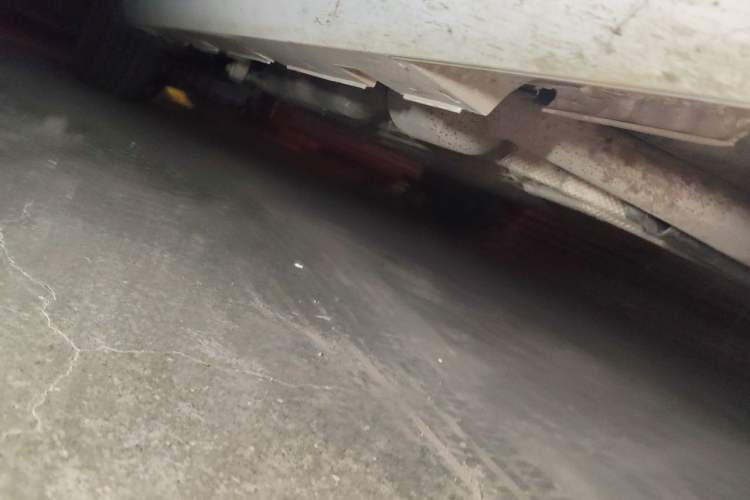 Used BYD Qin PLUS 2023 Champion Edition DM-i 120KM Beyond Model Chassis Front Right