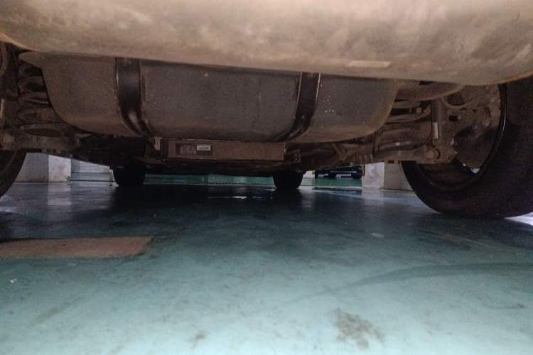 Used BYD Qin PLUS 2023 Champion Edition DM-i 55KM Superior Model Chassis Rear