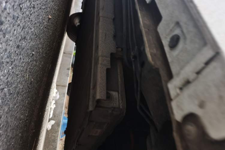 Used BYD Qin PLUS 2023 Champion Edition DM-i 120KM Leading Model Chassis Rear Left