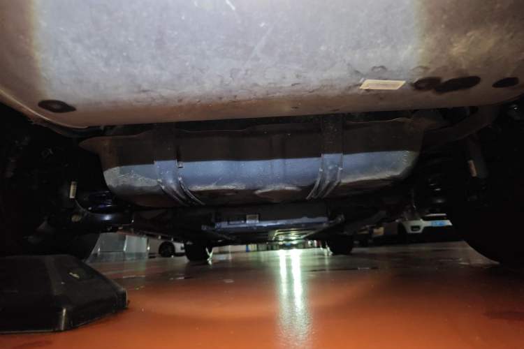 Used BYD Qin PLUS 2023 Champion Edition DM-i 55KM Leading Model Chassis Rear