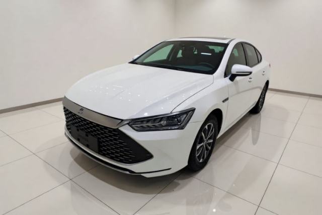BYD Qin PLUS 2023 Champion Edition DM-i 55KM Leading Model d’occasion