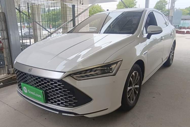 Used BYD Qin PLUS 2023 Champion Edition DM-i 55KM Leading Model Guazi used car, China used car export, Used car for sale, Used cars, Cheapest cars for sale