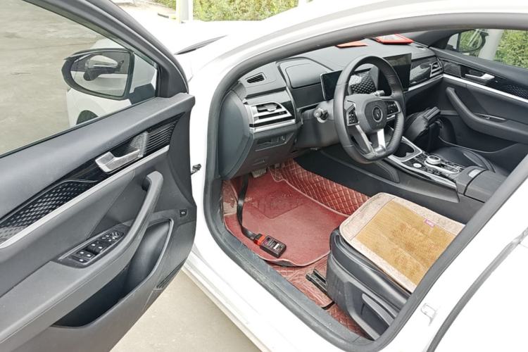 Used BYD Qin PLUS 2023 EV 510KM Travel Edition Driver Seat