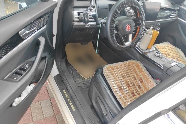 Used BYD Qin PLUS  Driver Seat