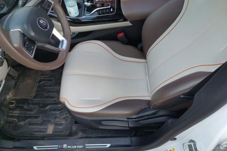 Used BYD Qin PLUS 2023 Champion Edition DM-i 120KM Leading Model Driver Seat