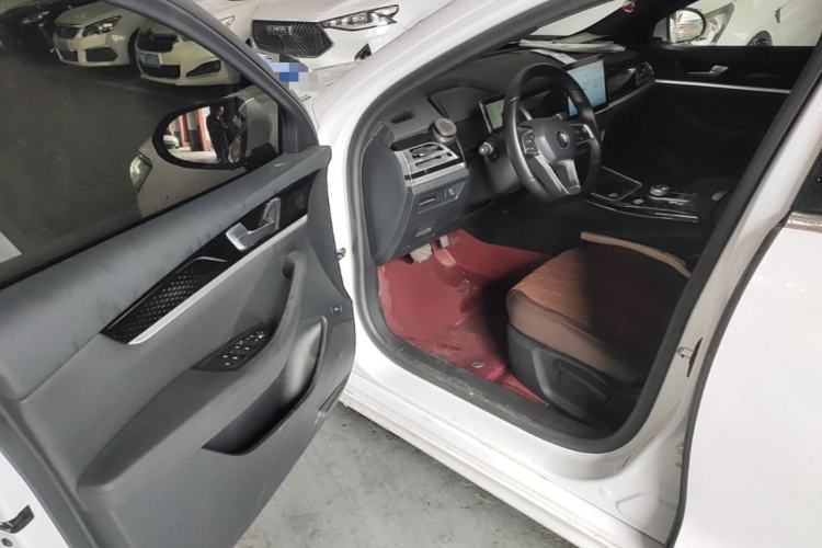 Used BYD Qin PLUS 2023 EV 510KM Travel Edition Driver Seat