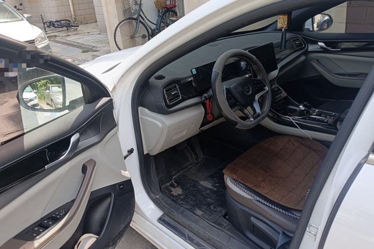 Used BYD Qin PLUS 2023 Champion Edition EV 510KM Leading Model Driver Seat