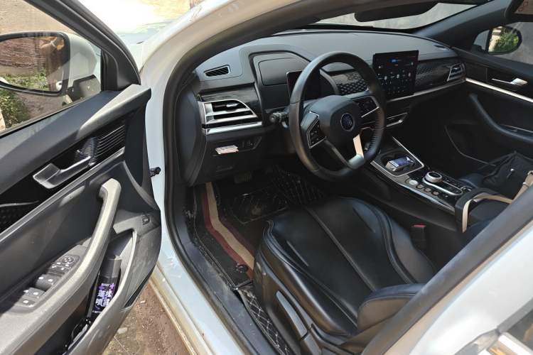 Used BYD Qin PLUS 2023 EV 510KM Travel Edition Driver Seat