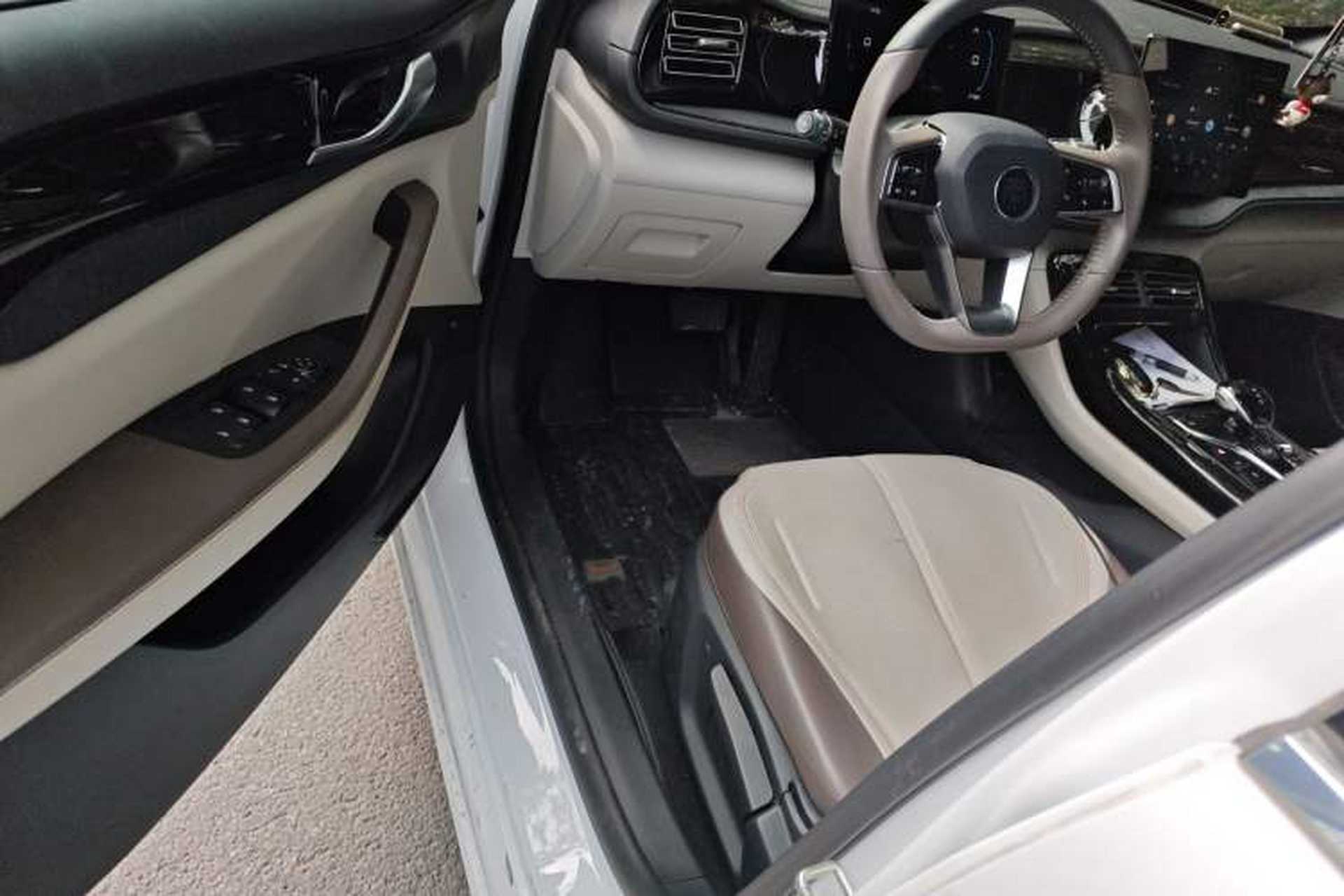 Used BYD Qin PLUS 2023 Champion Edition DM-i 55KM Leading Model Driver Seat