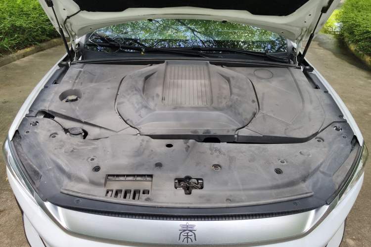 Used BYD Qin PLUS 2023 Champion Edition EV 510KM Leading Model Engine Bay