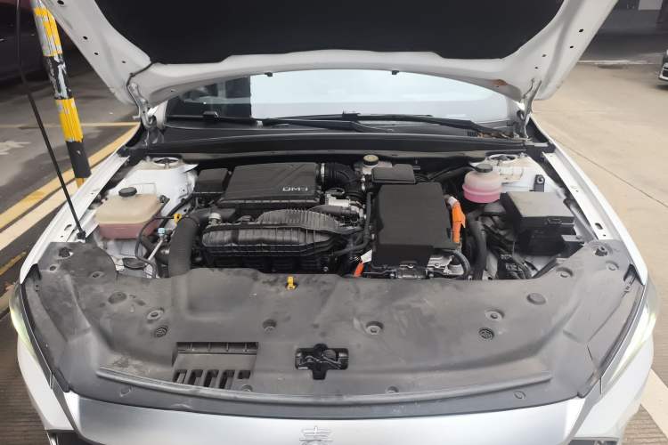 Used BYD Qin PLUS 2023 Champion Edition DM-i 55KM Leading Model Engine Bay