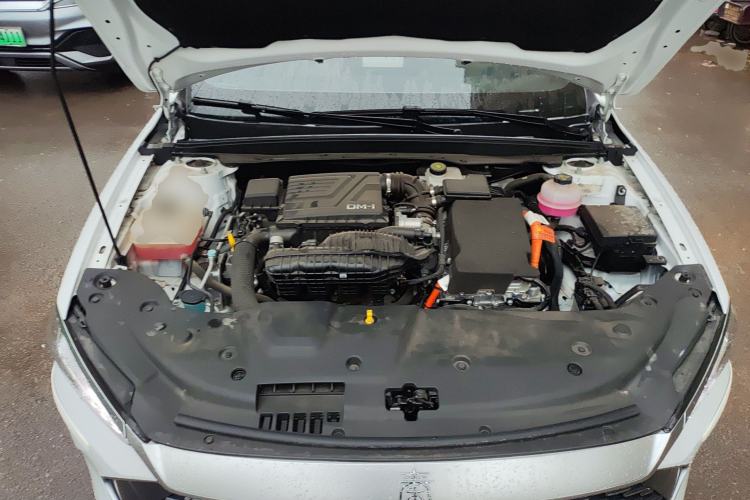 Used BYD Qin PLUS 2023 Champion Edition DM-i 55KM Leading Model Engine Bay