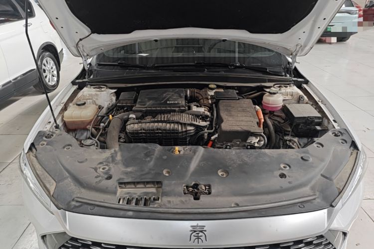 Used BYD Qin PLUS 2023 Champion Edition DM-i 55KM Superior Model Engine Bay
