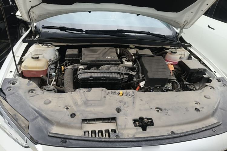 Used BYD Qin PLUS 2023 Champion Edition DM-i 55KM Leading Model Engine Bay