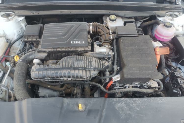 Used BYD Qin PLUS 2023 Champion Edition DM-i 120KM Leading Model Engine Bay
