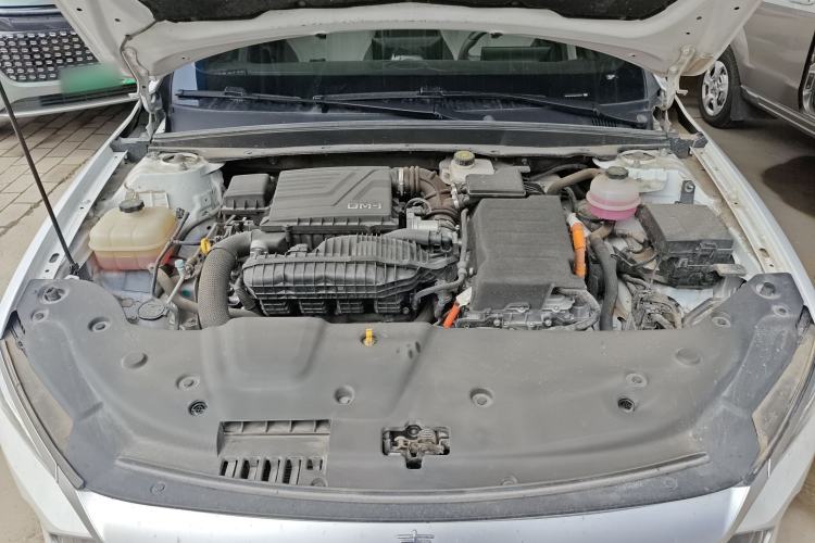 Used BYD Qin PLUS 2023 Champion Edition DM-i 55KM Leading Model Engine Bay