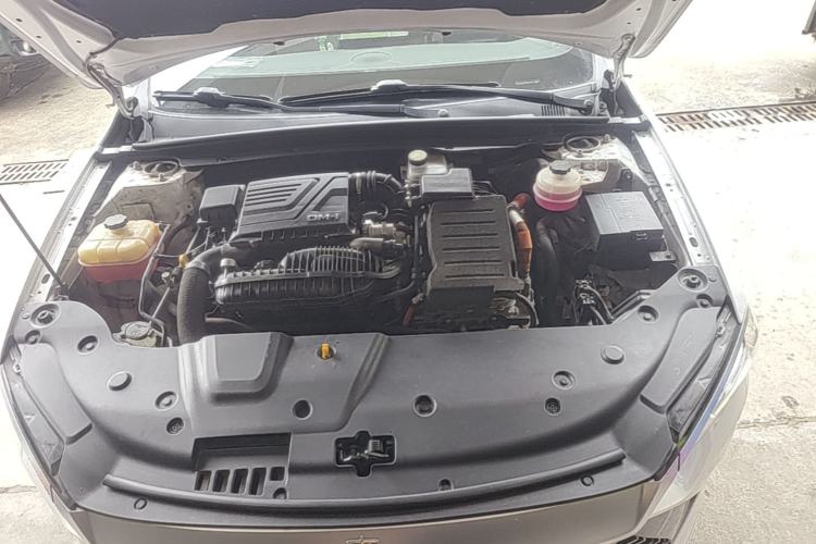 Used BYD Qin PLUS 2023 Champion Edition DM-i 55KM Leading Model Engine Bay