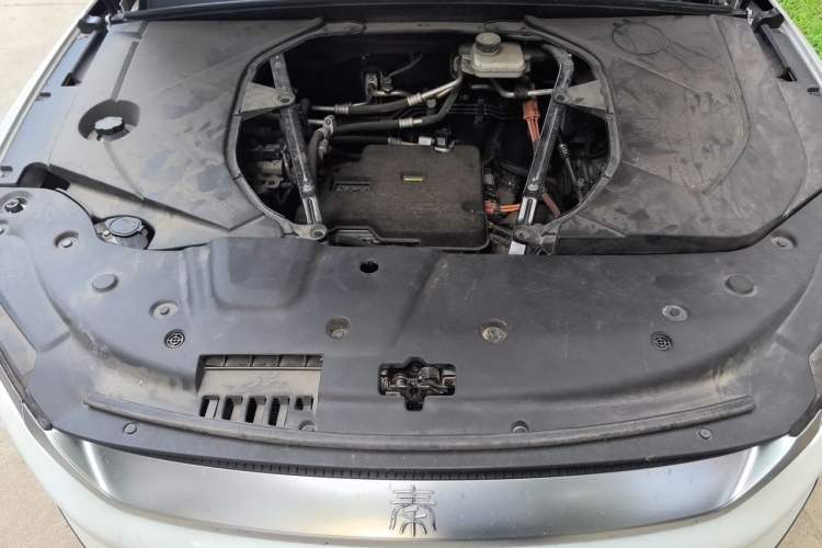Used BYD Qin PLUS 2023 Champion Edition EV 420KM Superior Model Engine Bay