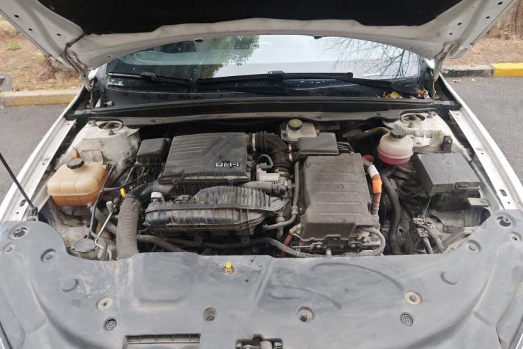 Used BYD Qin PLUS 2023 Champion Edition DM-i 55KM Leading Model Engine Bay