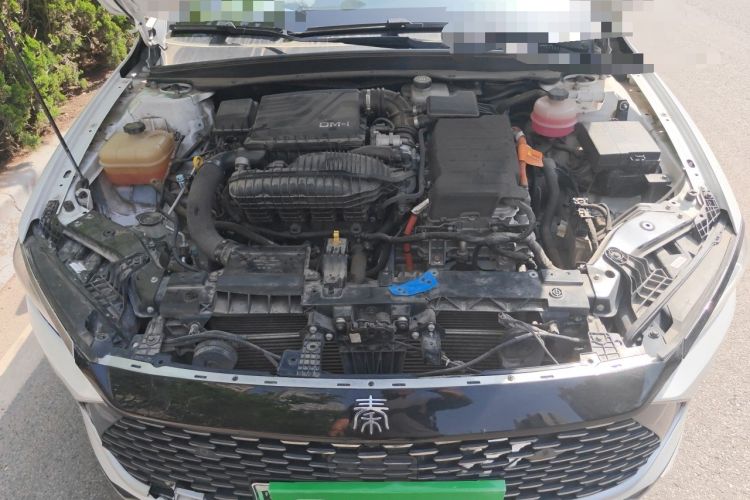 Used BYD Qin PLUS 2023 Champion Edition DM-i 55KM Leading Model Engine Bay