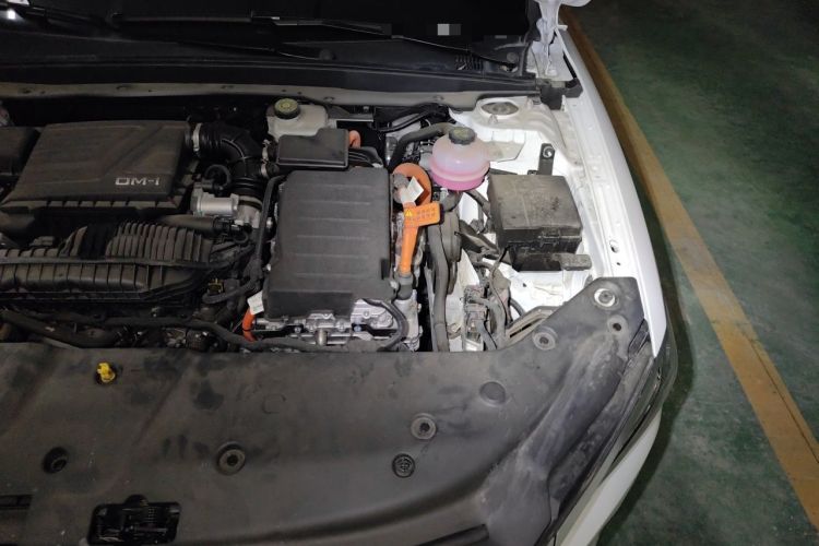 Used BYD Qin PLUS 2023 Champion Edition DM-i 55KM Leading Model Engine Bay Left