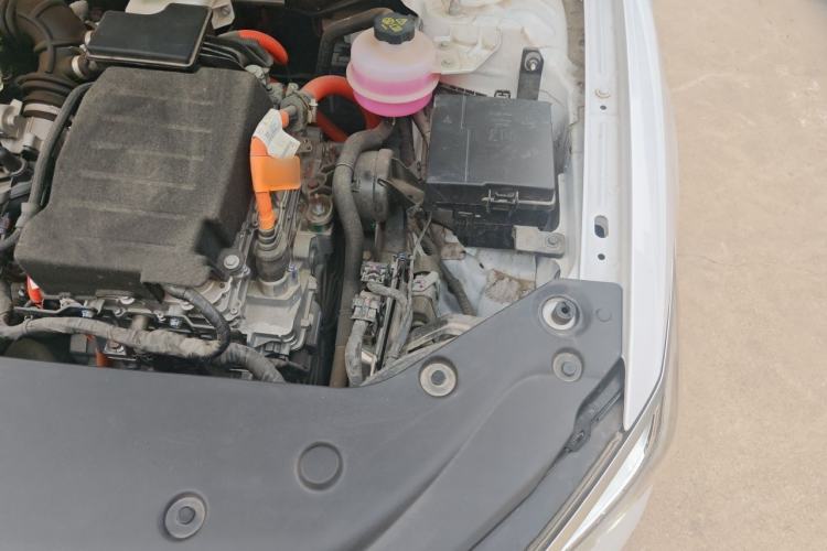 Used BYD Qin PLUS 2023 Champion Edition DM-i 55KM Leading Model Engine Bay Left