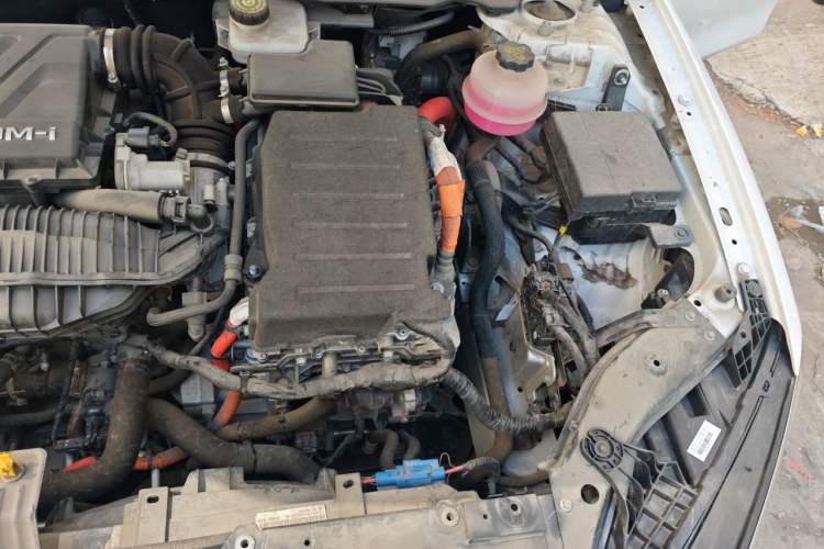 Used BYD Qin PLUS 2023 Champion Edition DM-i 120KM Leading Model Engine Bay Left