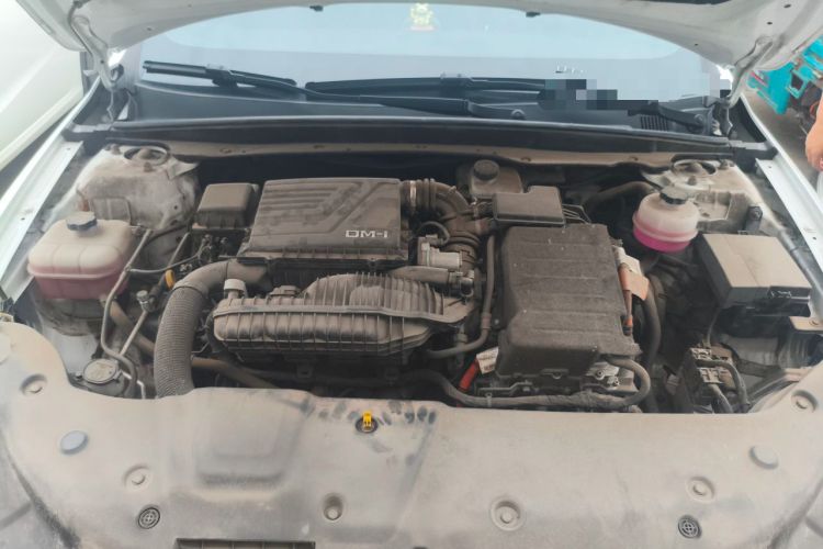 Used BYD Qin PLUS 2023 Champion Edition DM-i 120KM Leading Model Engine Bay