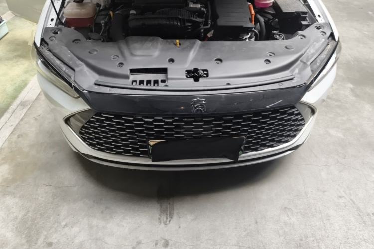 Used BYD Qin PLUS 2023 Champion Edition DM-i 120KM Leading Model Engine Bay