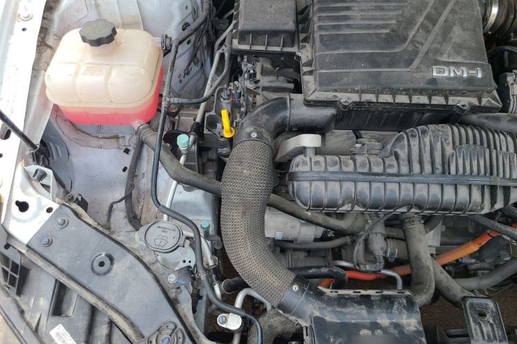 Used BYD Qin PLUS 2023 Champion Edition DM-i 55KM Leading Model Engine Bay Right