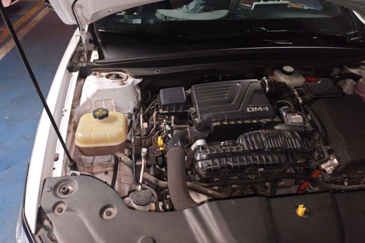Used BYD Qin PLUS 2023 Champion Edition DM-i 55KM Leading Model Engine Bay Right