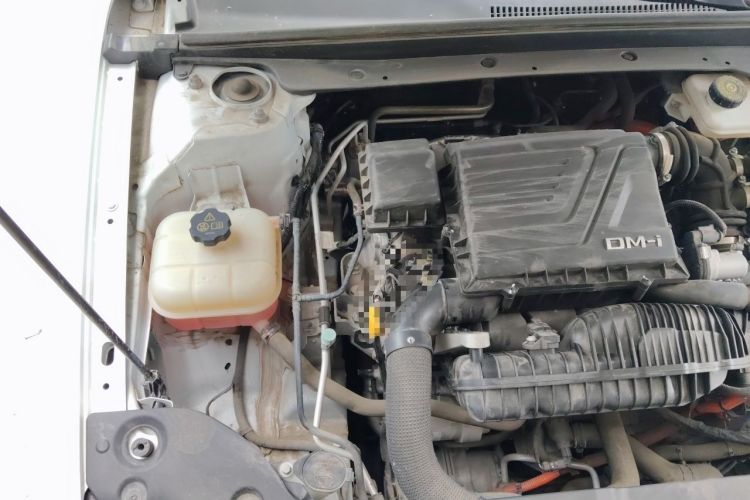Used BYD Qin PLUS 2023 Champion Edition DM-i 55KM Leading Model Engine Bay Right