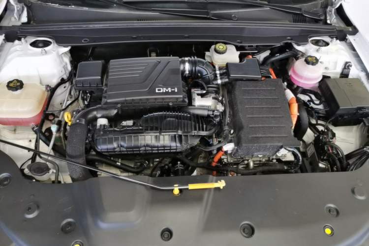 Used BYD Qin PLUS 2023 Champion Edition DM-i 55KM Leading Model Engine Bay