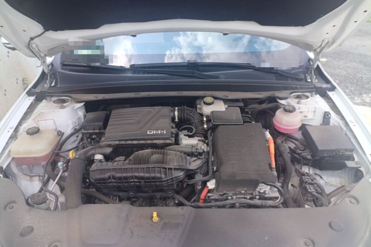 Used BYD Qin PLUS 2023 Champion Edition DM-i 55KM Superior Model Engine Bay