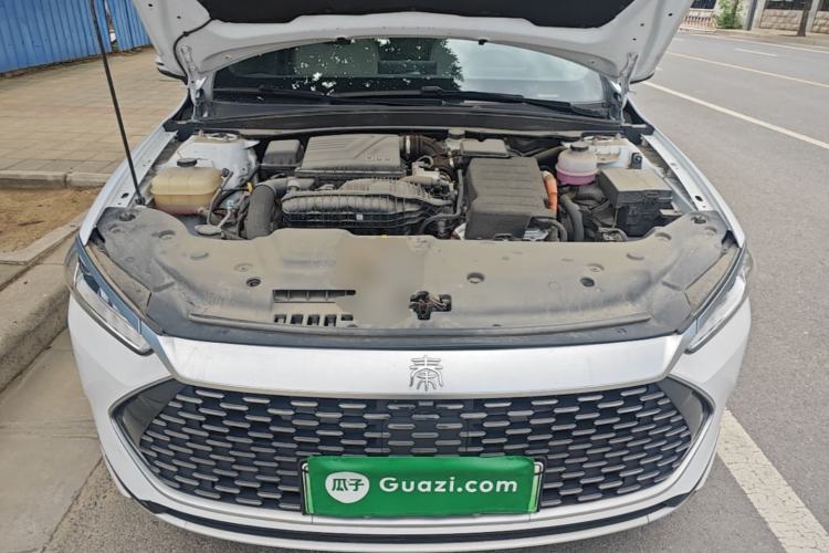 Used BYD Qin PLUS 2023 Champion Edition DM-i 120KM Leading Model Engine Bay