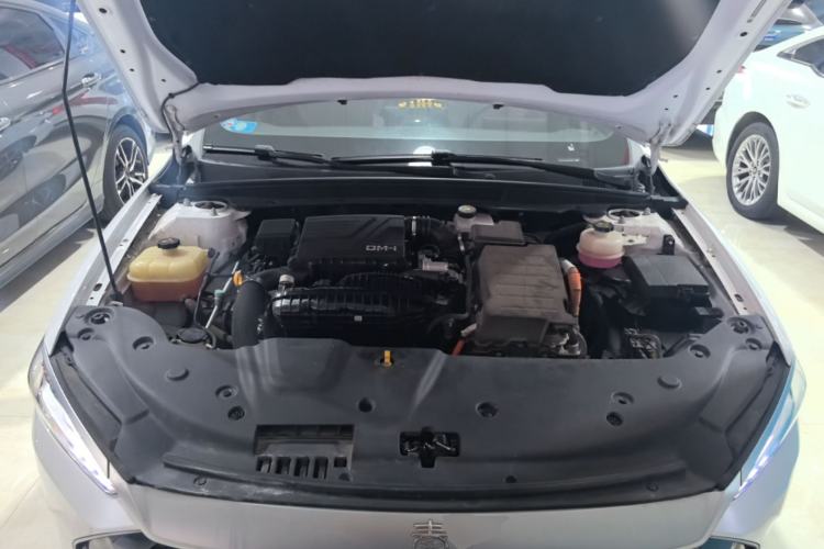 Used BYD Qin PLUS 2023 Champion Edition DM-i 55KM Leading Model Engine Bay