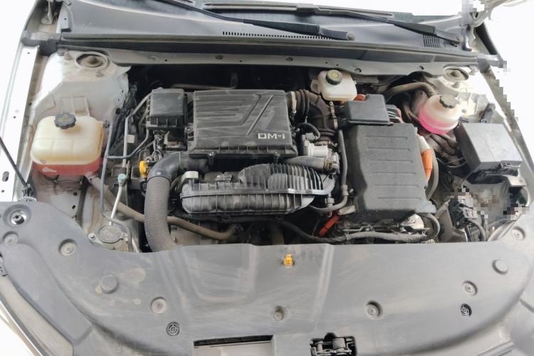 Used BYD Qin PLUS 2023 Champion Edition DM-i 55KM Leading Model Engine Bay