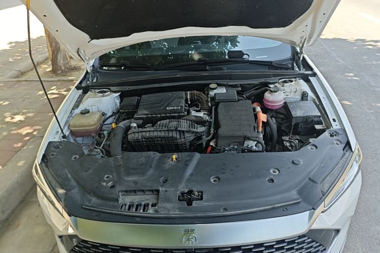 Used BYD Qin PLUS 2023 Champion Edition DM-i 55KM Leading Model Engine Bay