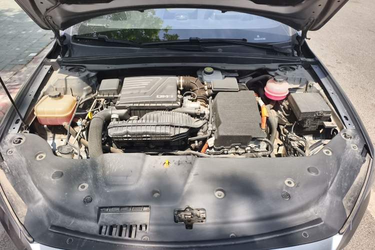 Used BYD Qin PLUS 2023 Champion Edition DM-i 55KM Leading Model Engine Bay