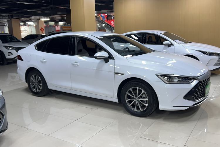 Used BYD Qin PLUS 2023 Champion Edition DM-i 55KM Leading Model Exterior 1
