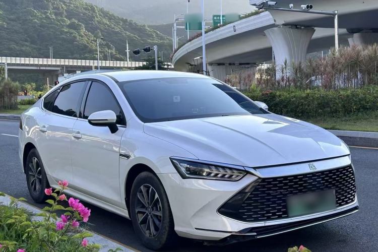 Used BYD Qin PLUS 2023 Champion Edition DM-i 55KM Leading Model Exterior 2