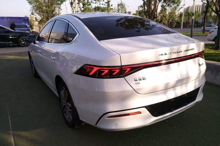 Used BYD Qin PLUS 2023 Champion Edition EV 420KM Superior Model Exterior 2