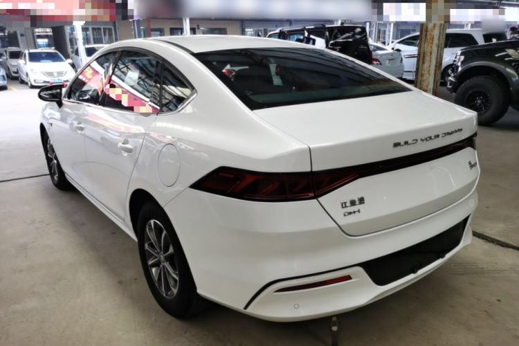 Used BYD Qin PLUS 2023 Champion Edition DM-i 55KM Leading Model Exterior 2