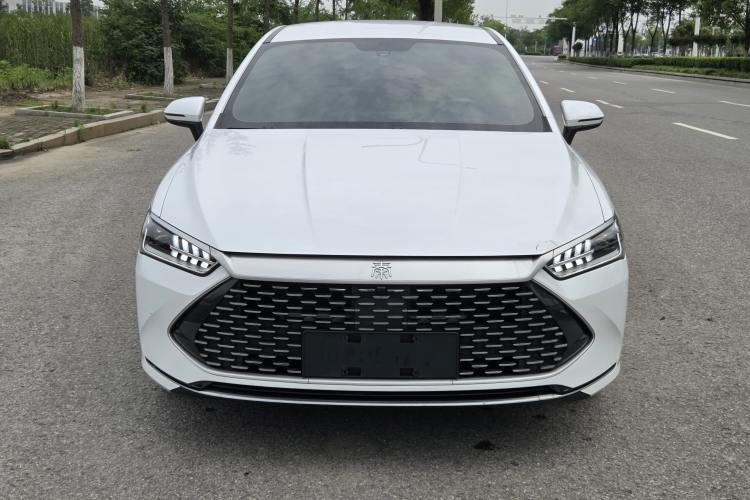 Used BYD Qin PLUS 2023 Champion Edition DM-i 55KM Leading Model Exterior 2