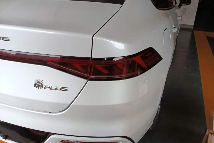 Used BYD Qin PLUS 2023 Champion Edition EV 510KM Leading Model Exterior 3
