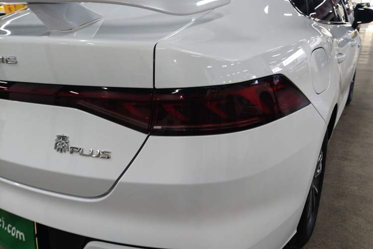 Used BYD Qin PLUS 2023 Champion Edition DM-i 55KM Leading Model Exterior 3
